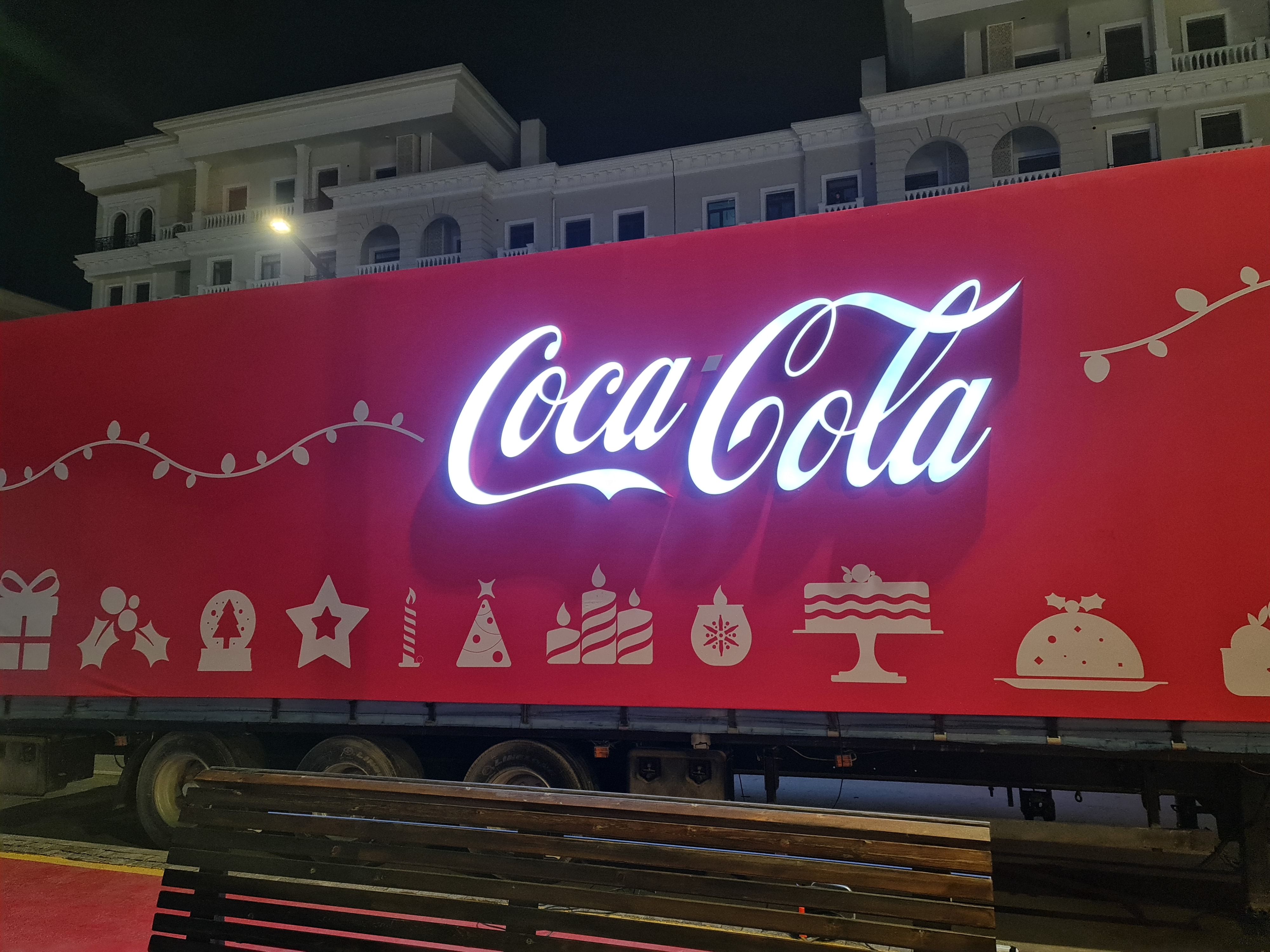 Объёмные и световые буквы в Ташкенте — изготовление и монтаж под ключ