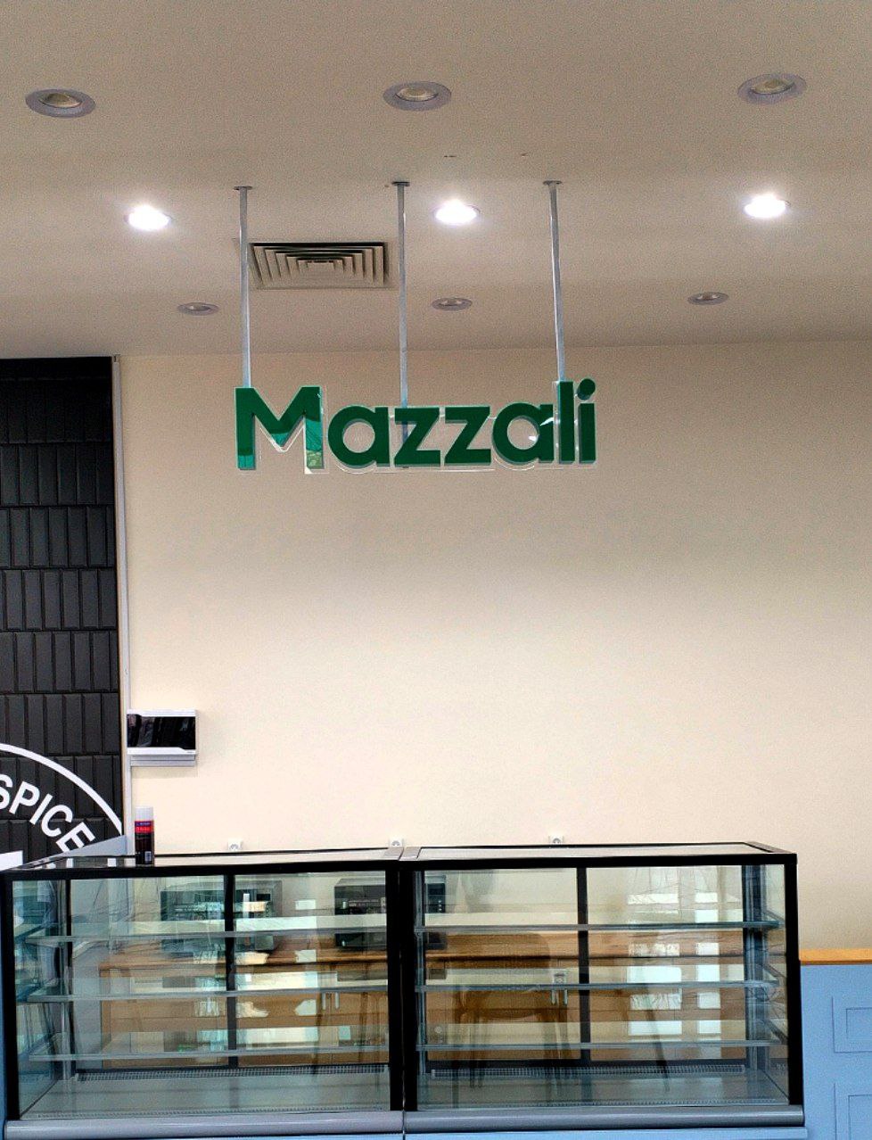 Объёмные и световые буквы в Ташкенте — изготовление и монтаж под ключ